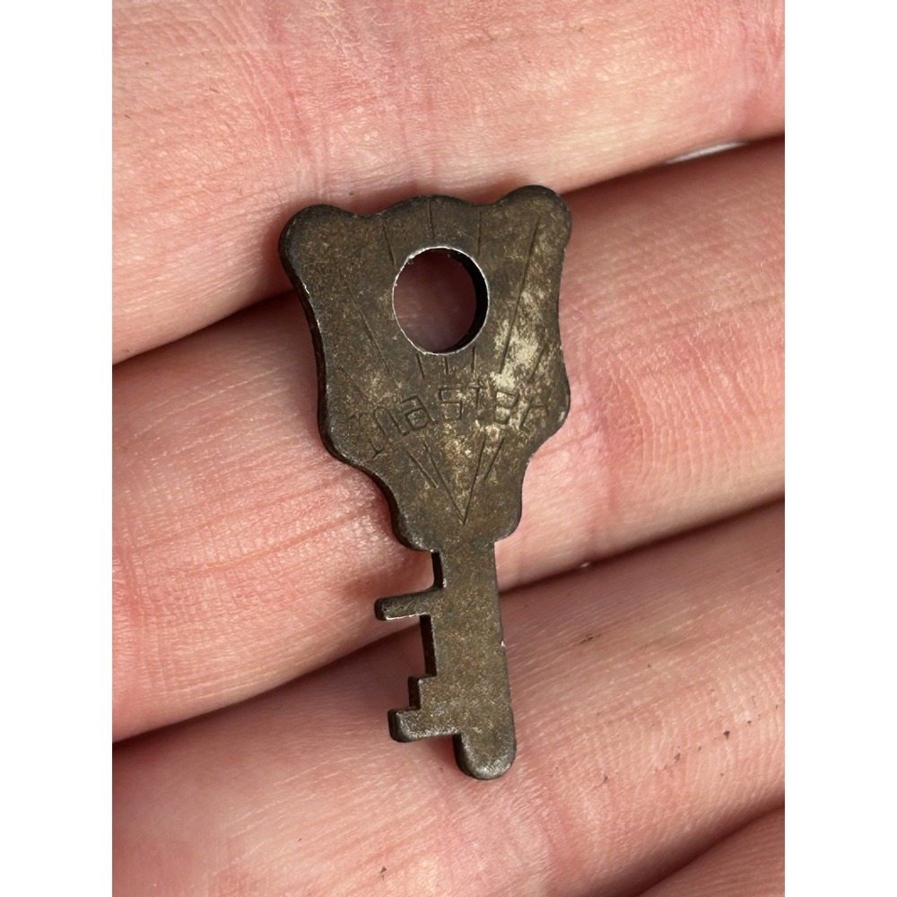 Vintage Master Lock Co. Flat Skeleton Key